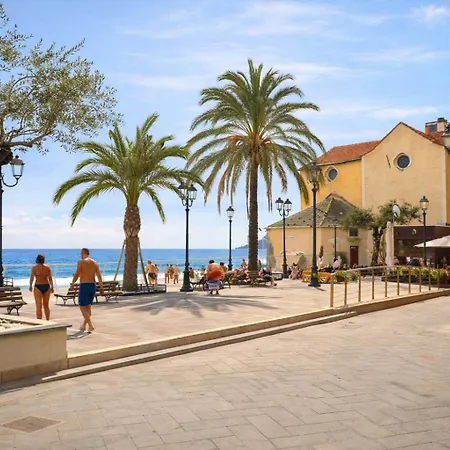 Apartament Lemon & Salt Seafront With Amazing Terrace - Prime Location Alassio