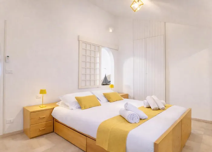 Daire Lemon & Salt Seafront With Amazing Terrace - Prime Location *