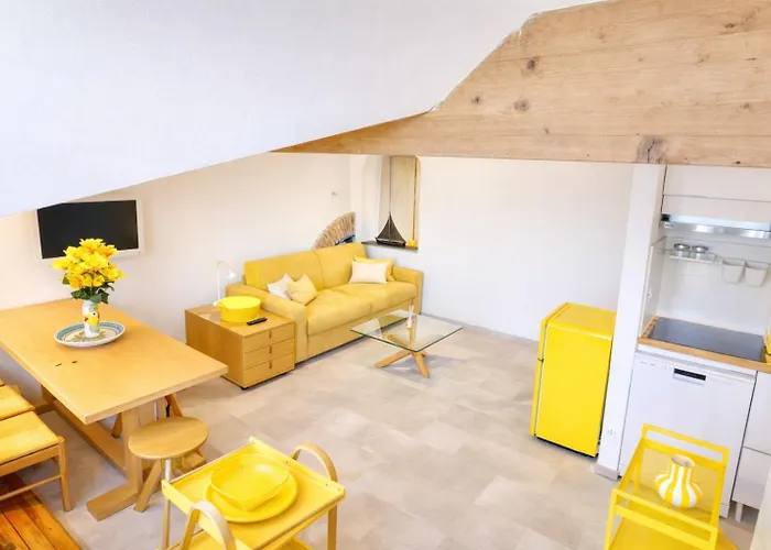 Lemon & Salt Seafront With Amazing Terrace - Prime Location *